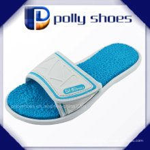 Fournir un design spécial Confortable Pcu Nurse Slippers